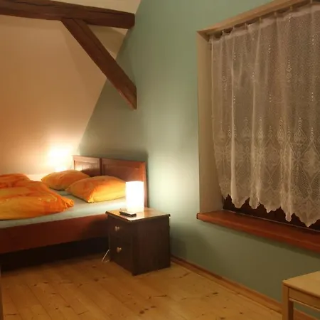Hecht Apartment